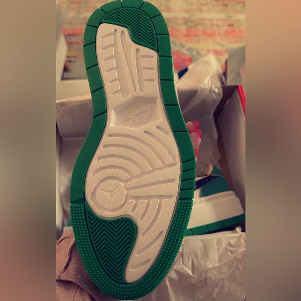 Nike Air Jordan 1 low - Picture 2 of 11